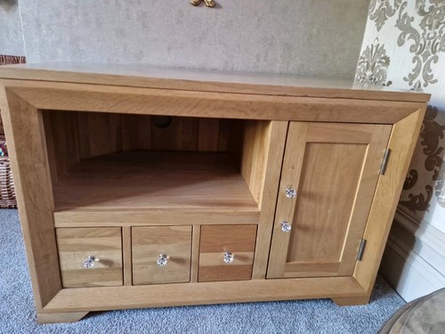 Solid oak entertainment - oak, tv