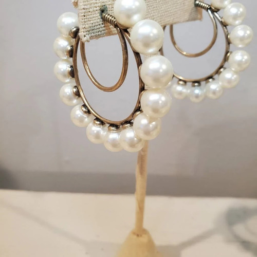 Stella dot power pearl hoops - pearl,