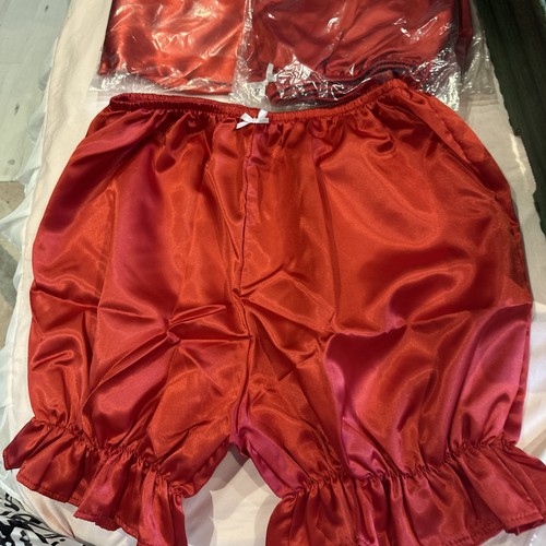 Sissy red shorts - red, satin