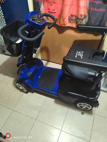Blue black wheel electric - 4-wheel,