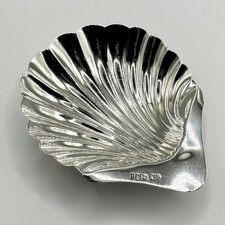EDWARDIAN SHELL BUTTER DISH