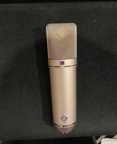 Neumann microphone - u, 87