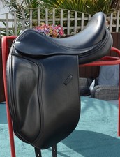 Harry Dabbs Jaguar Dressage Saddle  17.5" MW  Black  Hardly used