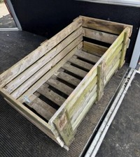 Horse hay box *hay bar* feeder* 