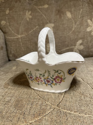 Royal tara basket fine bone - royal,