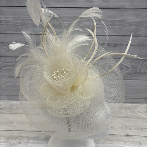 Ivory cream fascinator - ivory,