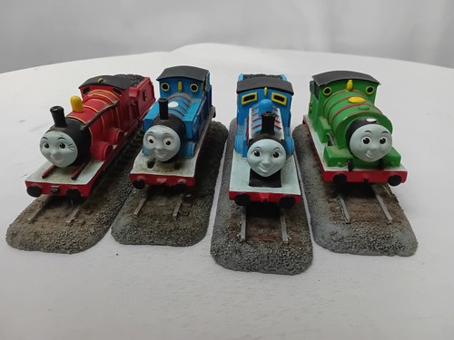 Thomas tank engine train set - tank,