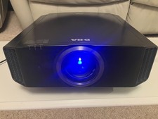 JVC DLA X30BE Home Cinema Projector  with Remote Excellent Condition