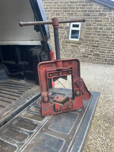 Large record pipe vice - 96,