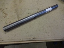 Lathe between centres boring