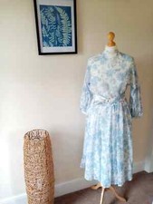 70s Vintage Blue Floral Summer
