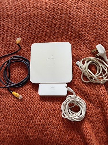 Apple airport extreme base - extreme,