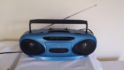Vintage bush stereo radio - bush,