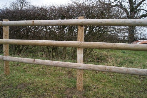 Fencing half rails - fencing, |