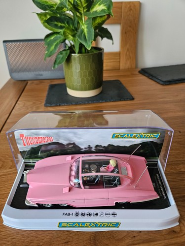 Scalextric thunderbirds fab - thunderbirds, fab-1