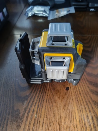 Dewalt dw089lg 12v green - 12v,