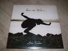 EDDIE VEDDER INTO THE WILD VINYL + BOOK EXC. CAT