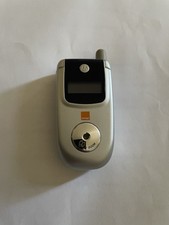 Motorola V220  Silver (Orange)