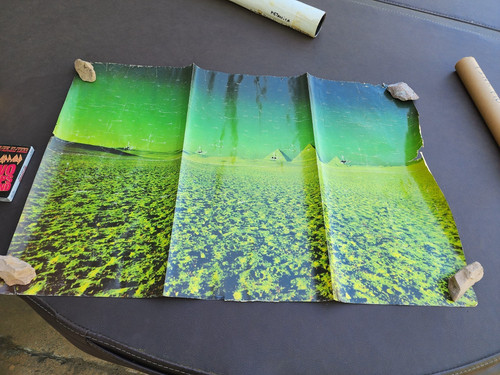 Pink floyd green pyramids - pyramids, dark
