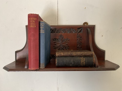 Vintage display shelf - display,