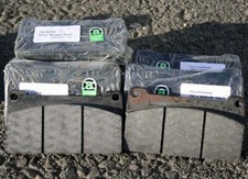NEW BRAKE PADS FOR MODELS 425/437 UNIMOGS FULL UNIMOG SET