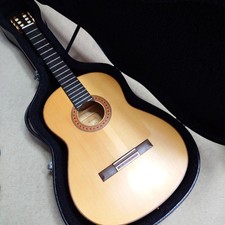 Yamaha flamenco guitar cg-fl1
