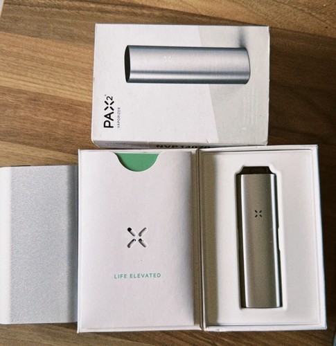 Pax dry herb vaporiser with - herb,