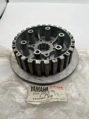 Yamaha dt250 clutch hub - yamaha,