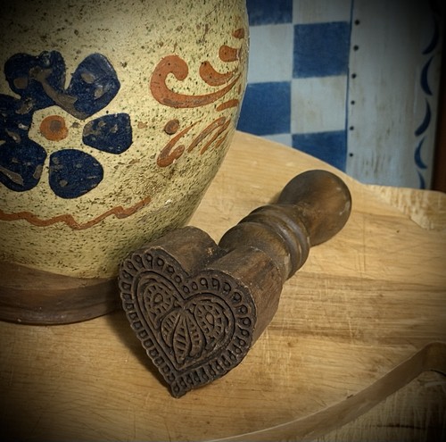 Grubby primitive victorian - grubby,