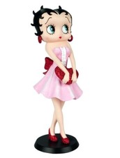 Betty Boop Holding Red Heart