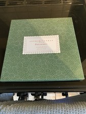 Portmeirion Sophie Conran Mistletoe - Round Platter 30cm.Brand New.Boxed.