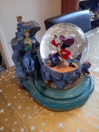 Snowglobe disney peter pan - peter,