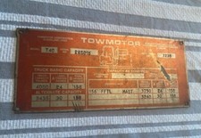 Vintage TOWMOTOR T40 Fork Lift Truck Load Capacity Specs Name Plate Tag Emblem
