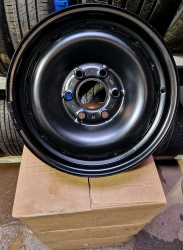 Iveco daily 35s black - x, 16"