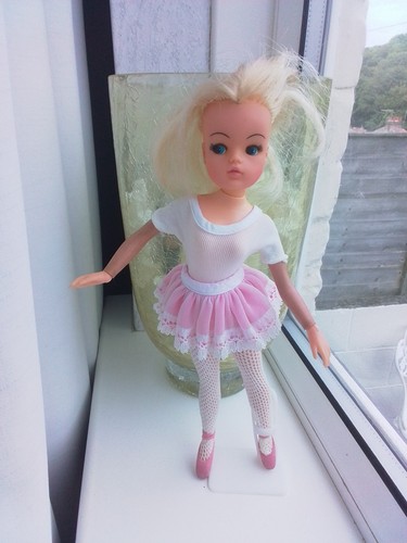 Pedigree sindy doll ballerina - doll,