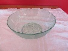 Lovely Vintage / Retro Arcoroc  Green Glass flower bowl 