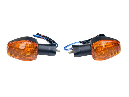 Pair front rear - of, indicator