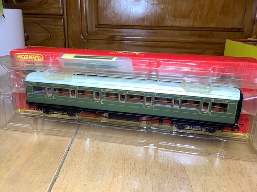 Hornby r4298d olive green - sr,
