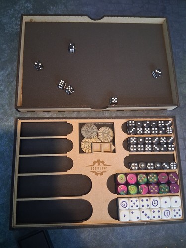 Dice and token - storage, /