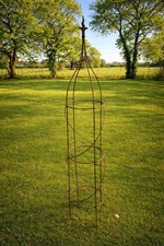 Rust Flame Metal Obelisk Extra