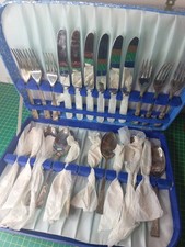 24 peice vintage silver plate cutlery set