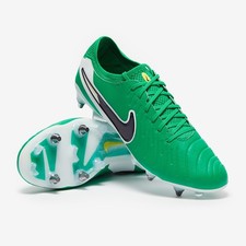 UK 9 - Nike Tiempo Legend