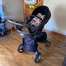 Full gear Stokke Xplory model with extra cot.