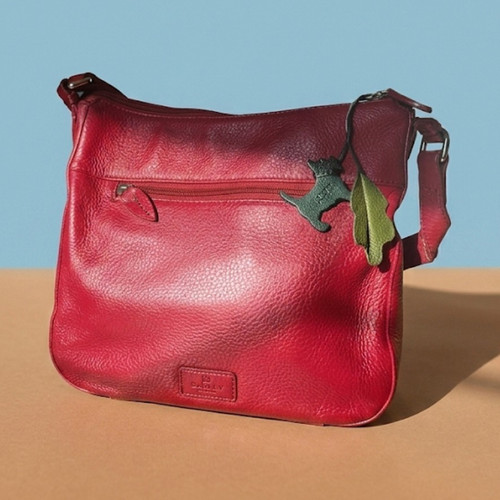 Radley london red pebbled - radley,