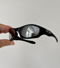 Oakley 00s Monster Dog Tech