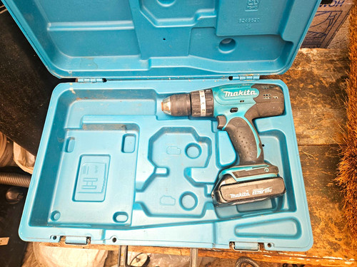 Makita dhp453 18v ion combi - makita,