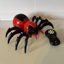 sumsync Remote Control Spider Kids Toys - Realistic RC Spider, Music Red.