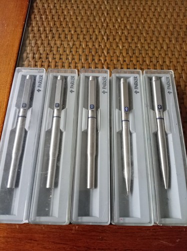Complete set 1981 parker - set,