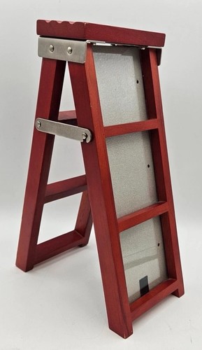 Vintage hallmak wooden step - vintage,