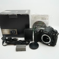 Fujifilm FinePix S5 Pro DSLR